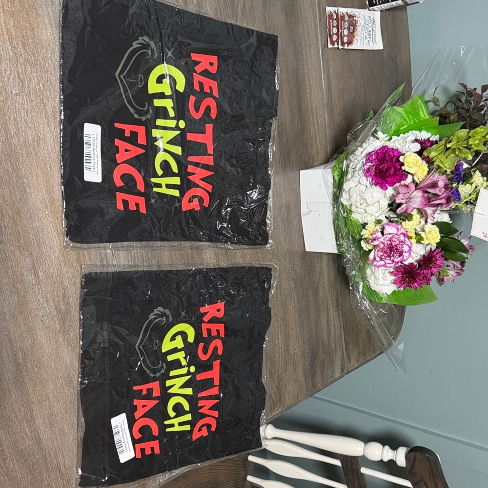 Black 'Resting Grinch Face' Tote bags comes with 2